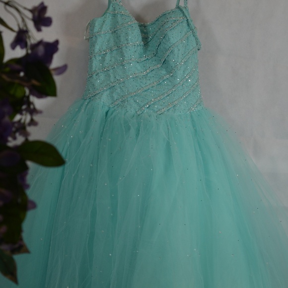 Mori Lee Sequined/beaded/Tulle Princess Dress SZ 11/12 - Picture 3 of 12
